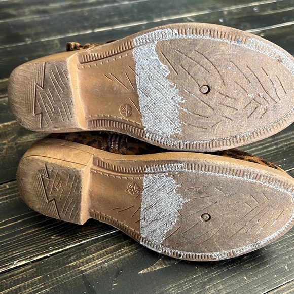 Leopard Booties - Picture 6 of 6